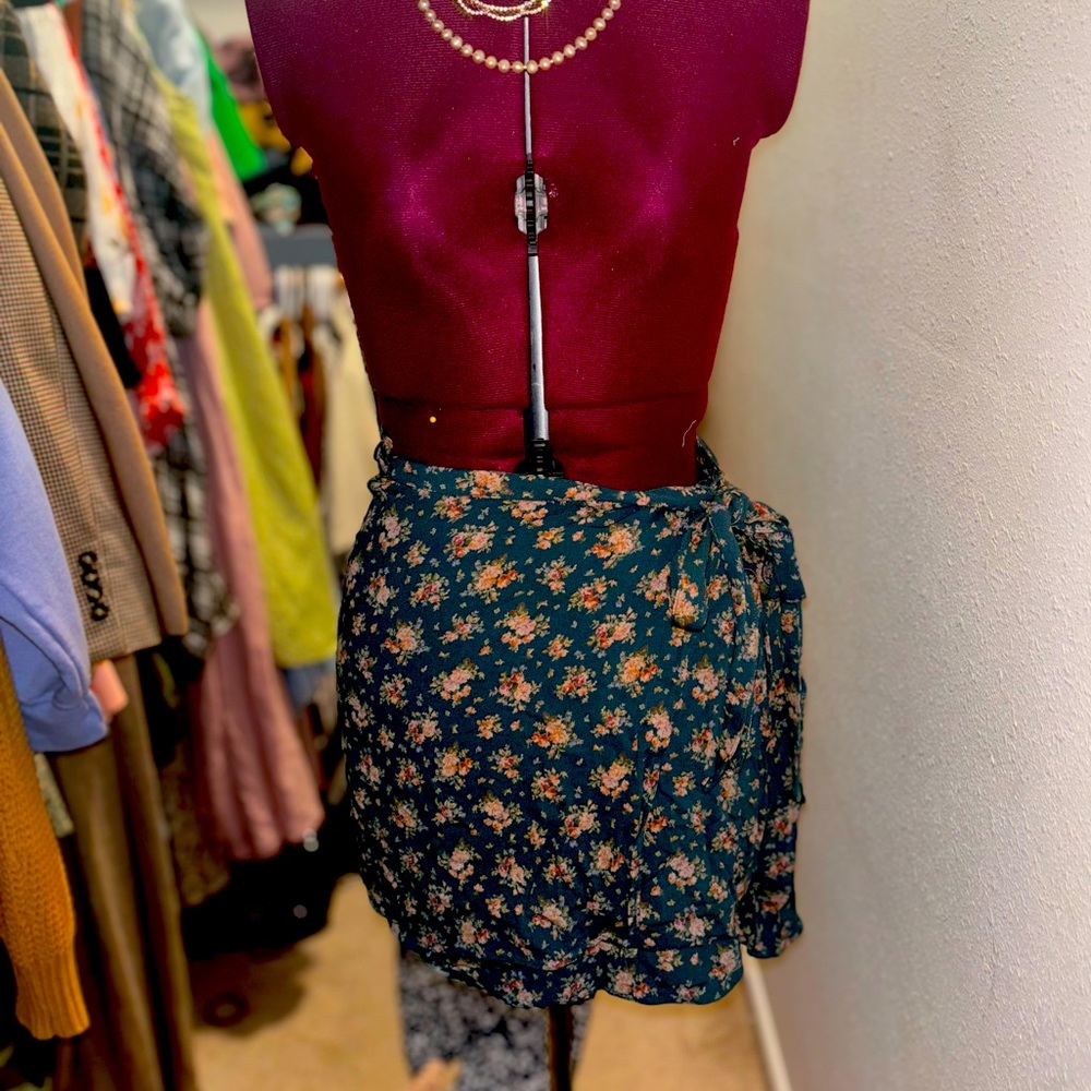 Floral american eagle wrap skirt